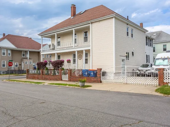 126 Clara St, New Bedford, MA 02744