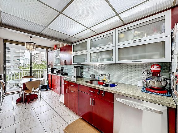 4th image of 210 174th St APT 409