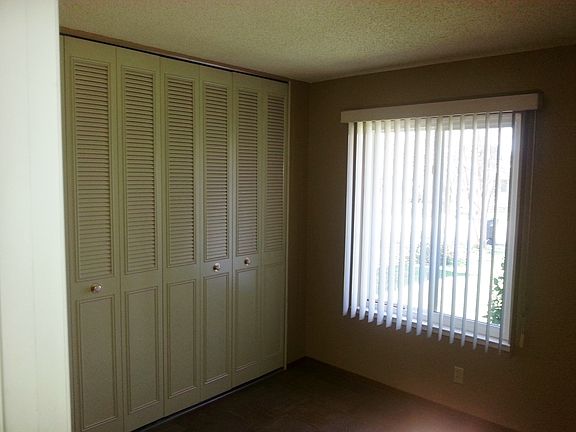 3rd image of 5032 Waterbury Way