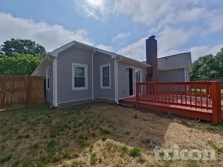 11106 Pinetta Ln — Photo 17