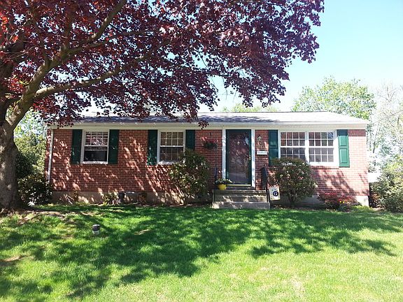 5th image of 416 Sacred Heart Ln