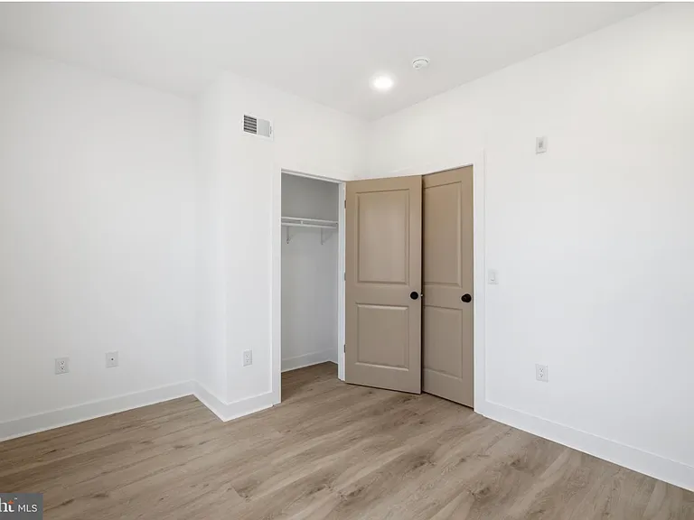 4312 Pennsgrove St #3 — Photo 4