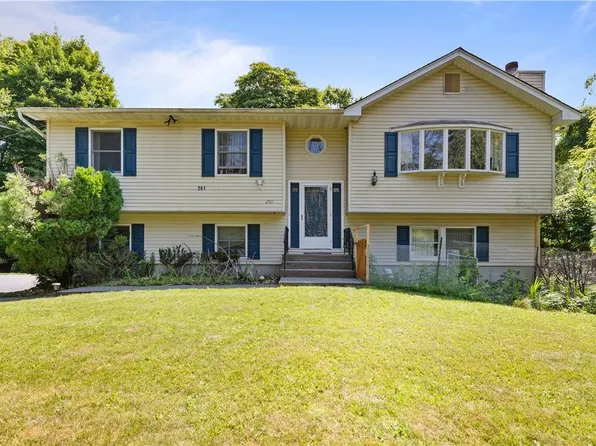 261 Ackertown Road, Monsey, NY 10952