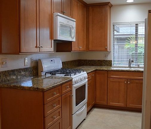 4th image of 14145 Paseo Verde #102