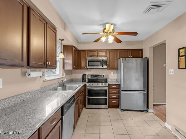 131 Central Boulevard, Brick, NJ 08724