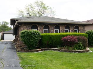 17021 Ridgewood Ave, Lansing, IL 60438