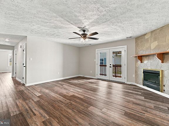 4th image of 1290 Ox Rd Unit E6