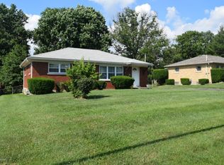 5309 Famous Way, Louisville, KY 40219
