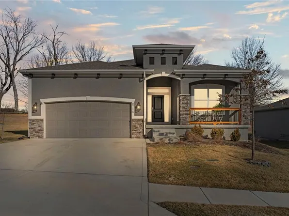 8715 N Allenton Ave, Kansas City, MO 64154