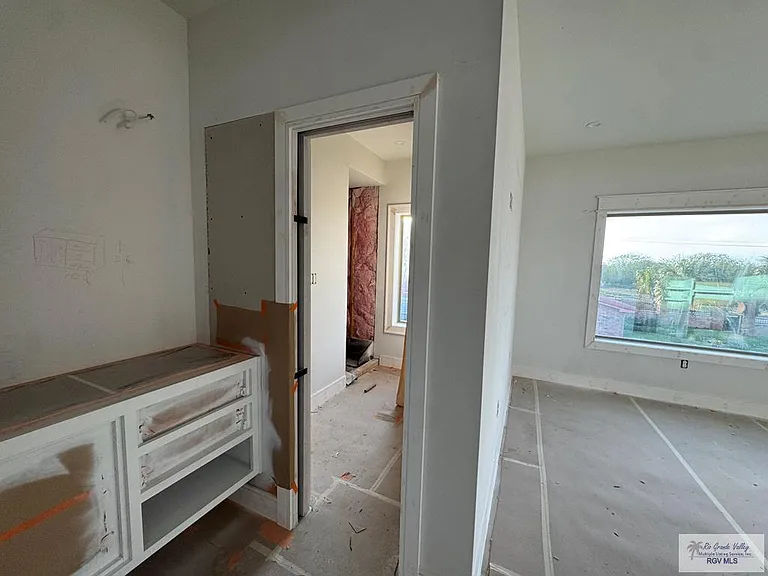 2200 Laredo Rd #12 — Photo 28