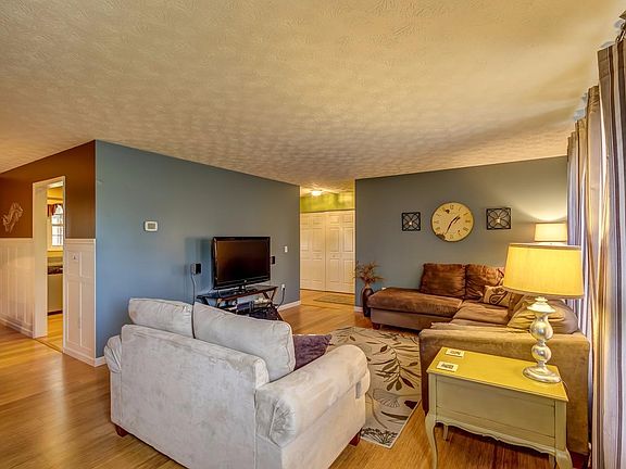 4th image of 1107 Countryside Dr