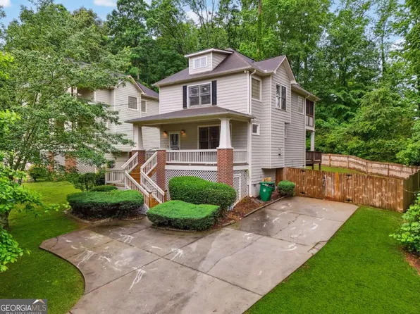 1601 Peachcrest Rd, Decatur, GA 30032