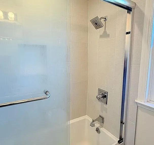 721 Rollins Rd #3 — Photo 7