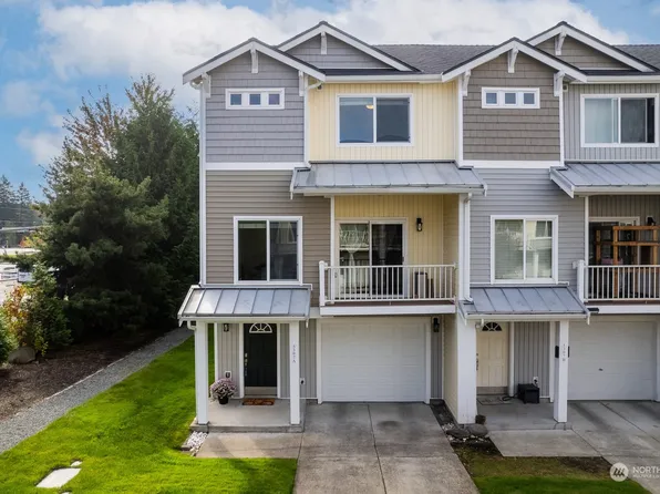 5307 Military Road E #A, Tacoma, WA 98446