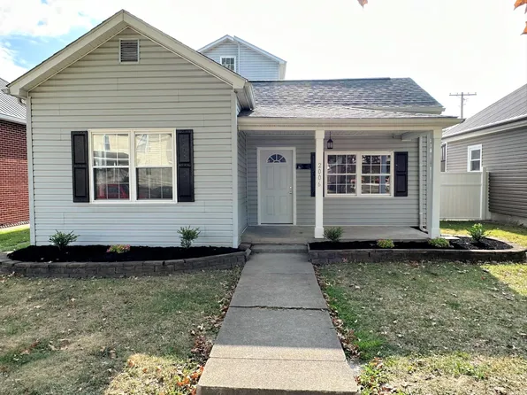 2006 S 8th St, Ironton, OH 45638