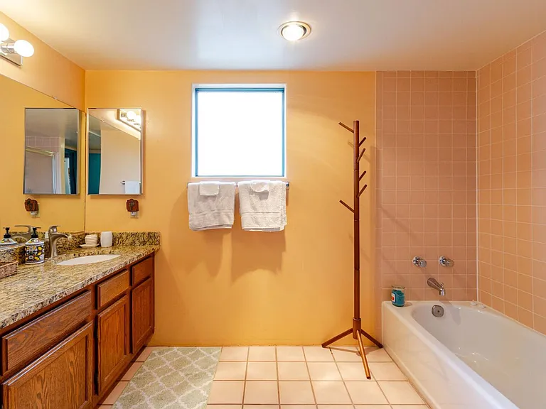 W Placita Del Correcaminos Unit Tucson Ave — Photo 17