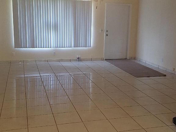 3rd image of 4643 Orleans Ct APT C