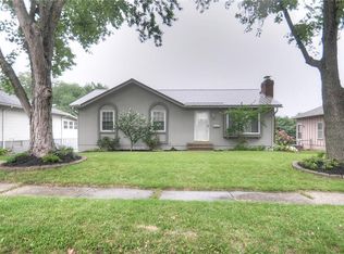 4149 S Milton Dr, Independence, MO 64055