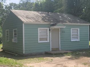 570 Shi Pl, Macon, GA 31206