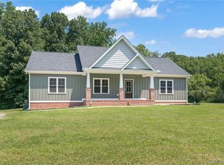 4852 River Rd W, Goochland, VA 23063