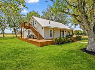 523 E Fm 1291, Round Top, TX 78954