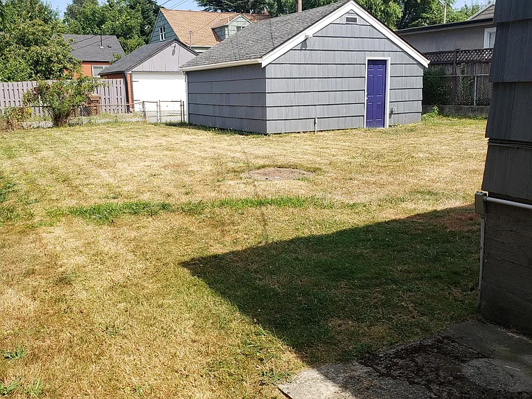 2617 S Melrose St — Photo 11