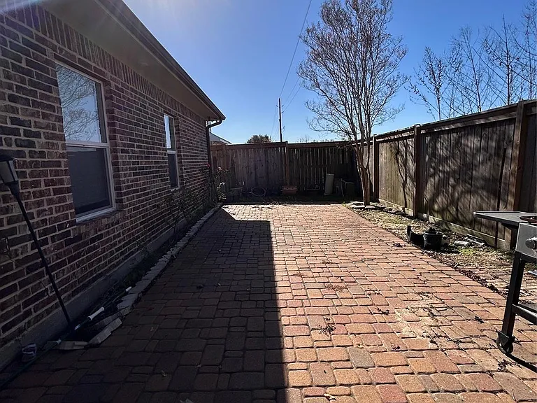 1735 Briarbrook Dr — Photo 15