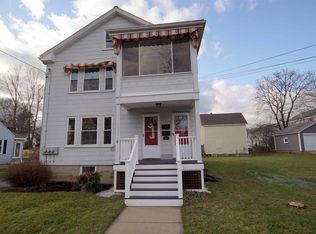 94 Grove St #2, Dover, NH 03820