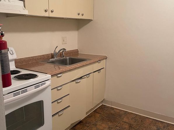 88 Sheridan Ave APT 306