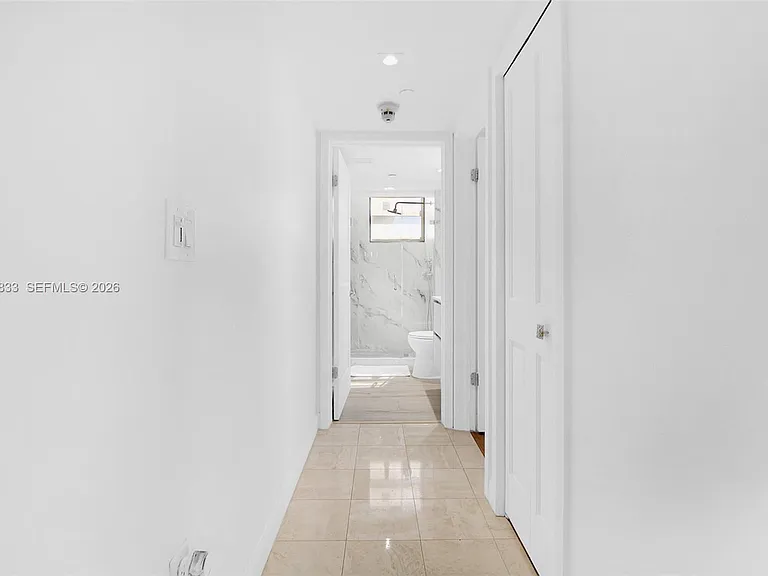 5757 Collins Ave #1003 — Photo 43