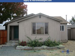1953 Redwood Ave, Grants Pass, OR 97527