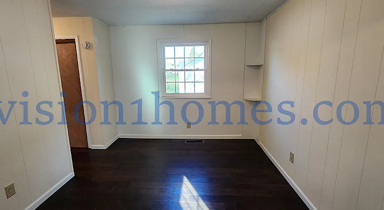2076 W Wayne St — Photo 7