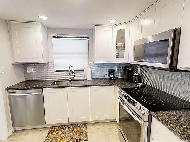 1230 Gulf Blvd #1601 — Photo 13