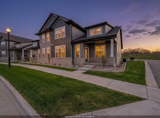 2812 Elm Tree Hl, Green Bay, WI 54313