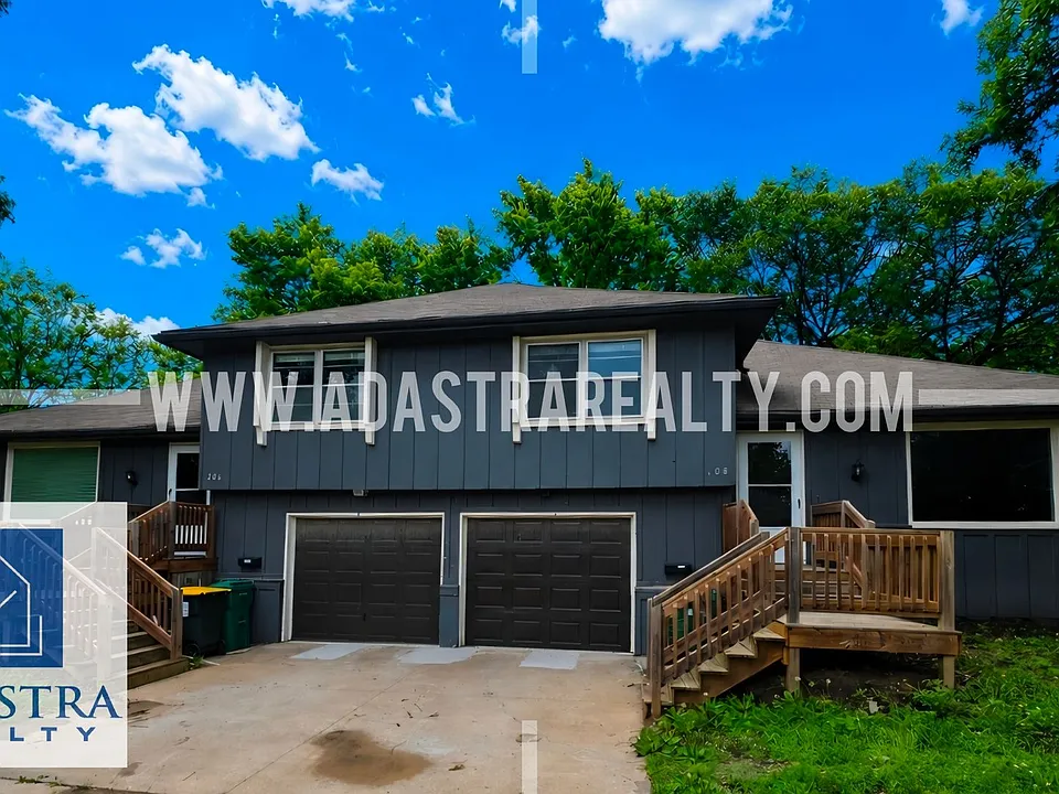 208 Brookside Dr