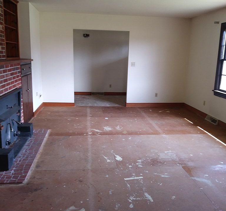 2nd image of 1532 Sharps Rd