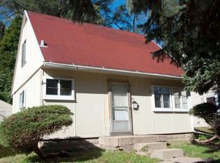 125 N Huffman St, Naperville, IL 60540