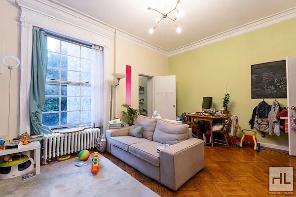 Rented by Highline Residential | media 9