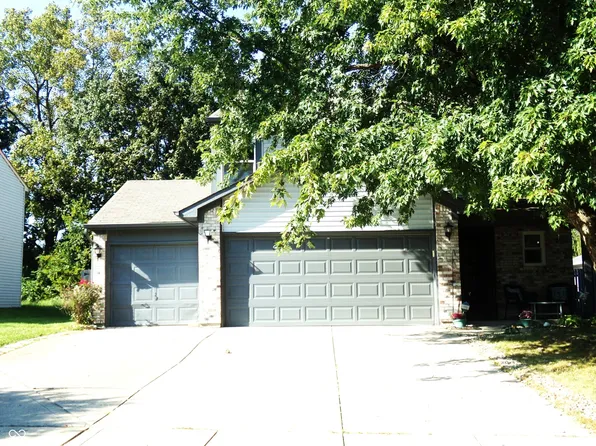 8922 Lighthorse Dr, Indianapolis, IN 46231