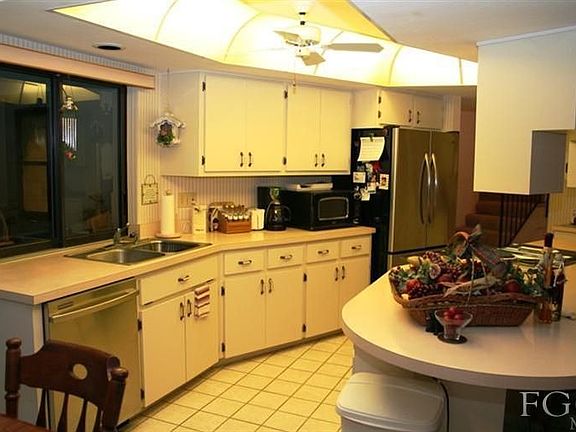 5th image of 11643 Bentwood Ct