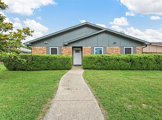 7223 Hedge Dr, Dallas, TX 75249