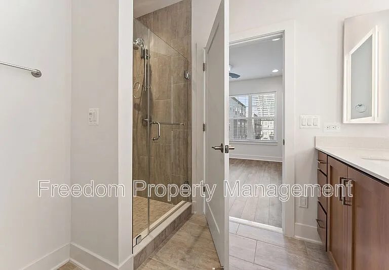 1876 Michael Faraday Dr — Photo 38