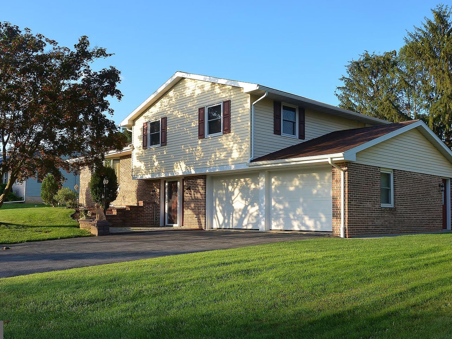 14 Meadow Ln, New Holland, PA 17557 Zillow