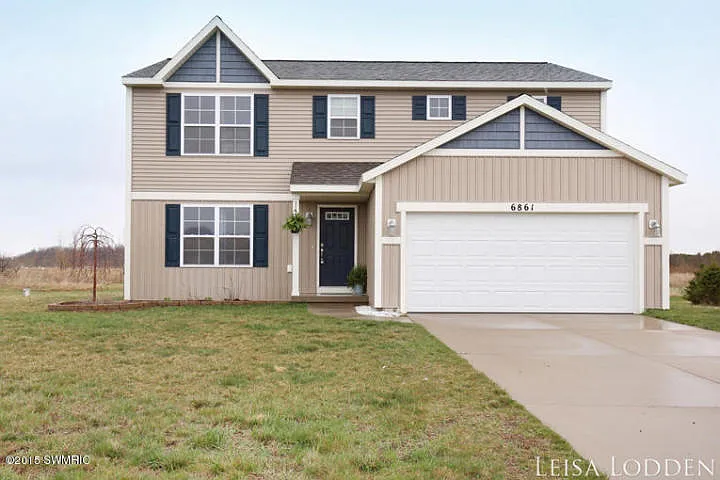 6861 Peninsula Dr NE photo 1