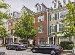 52 Linden Pl, Towson, MD 21286