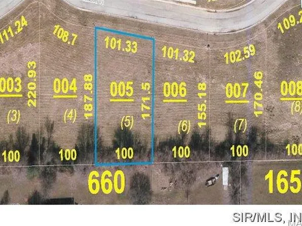 6 Wellesley Pl, Alton, IL 62002