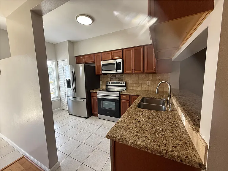 5295 Jamboree Pl — Photo 7