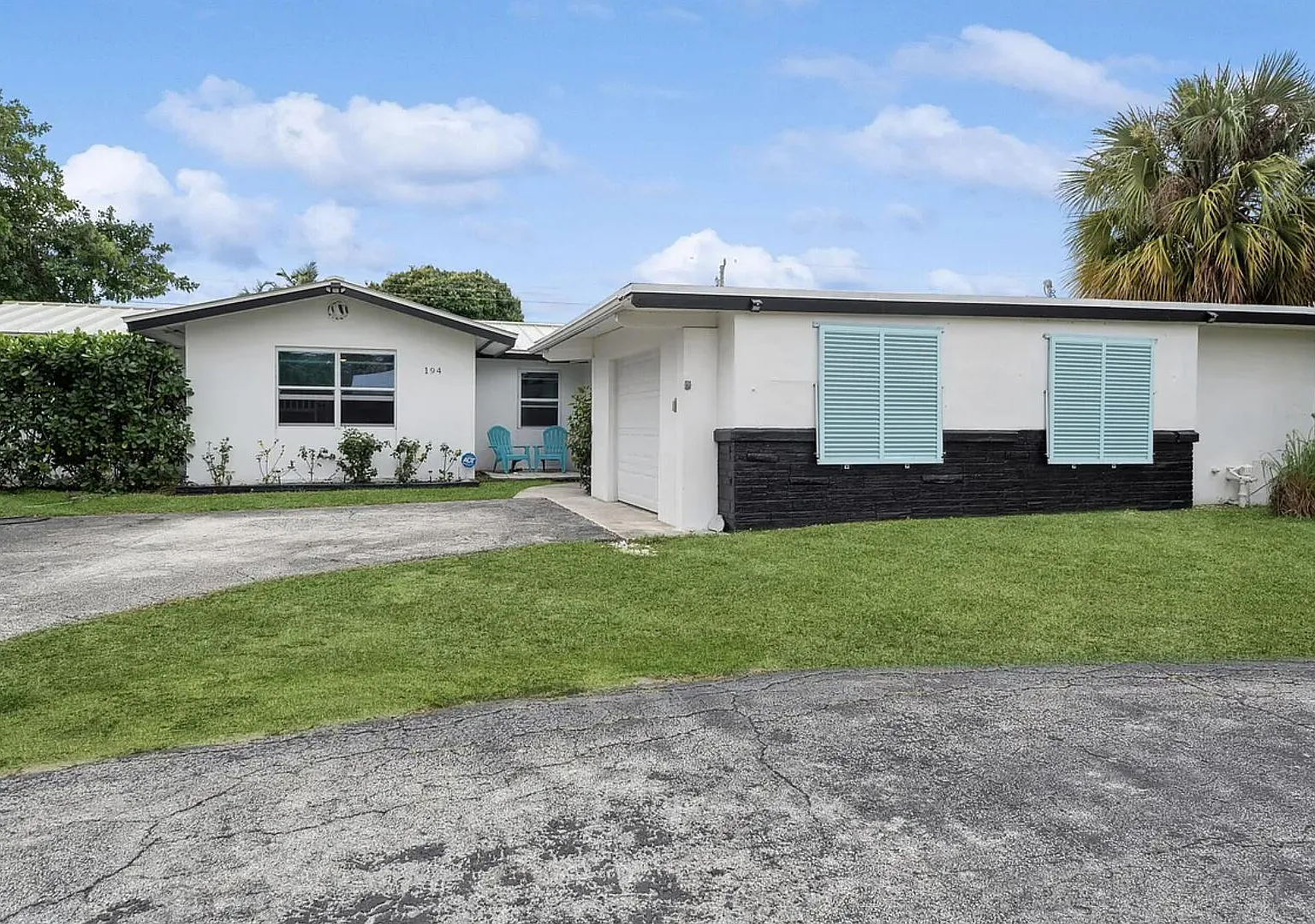 3 bed, 2.0 bath, 1426 sqft, $3,500 — Photo 1