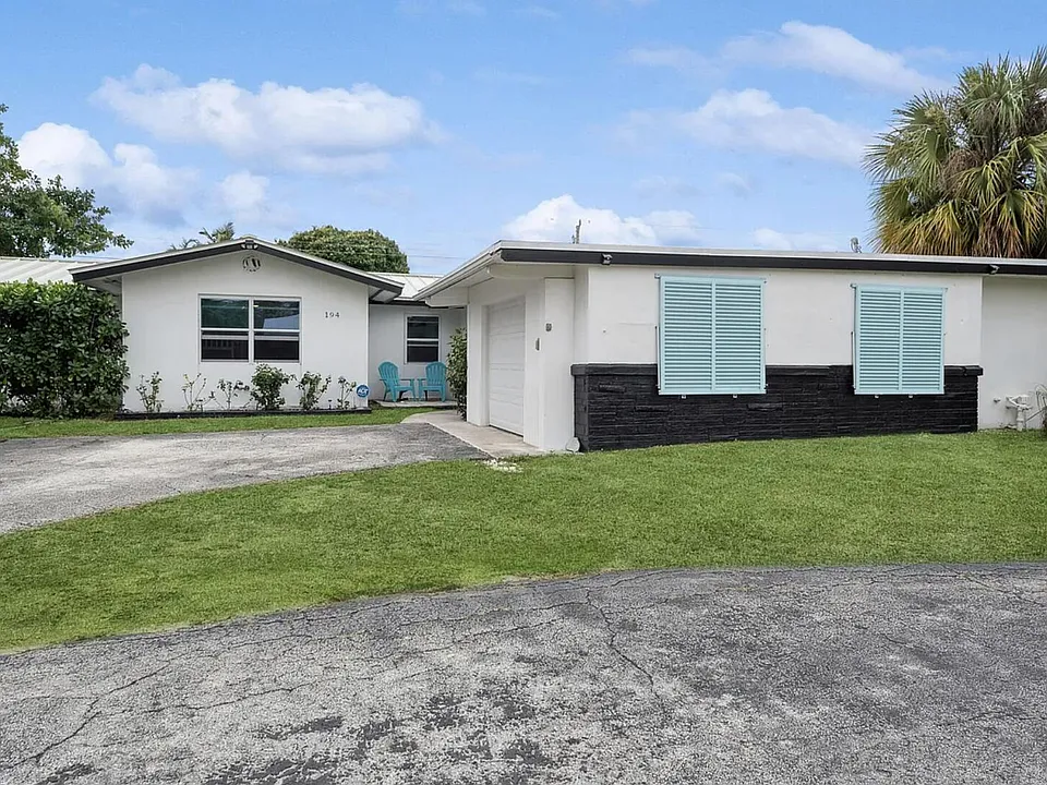 194 SE 27th Ave