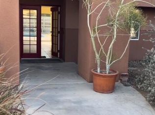 45475 Indian Wells Ln, Indian Wells, CA 92210